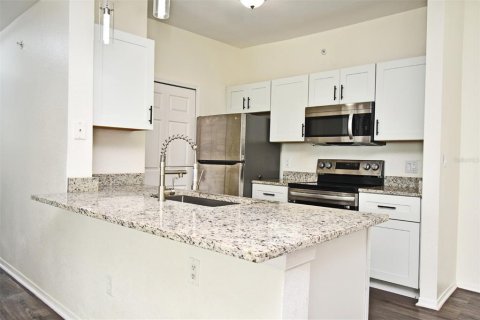 Copropriété à louer à Orlando, Floride: 3 chambres, 122.45 m2 № 1900539 - photo 23