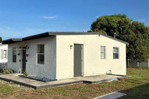 Apartamento en alquiler en Pompano Beach, Florida, 2 dormitorios, 53.51 m2 № 1947478 - foto 6