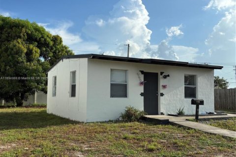 Apartamento en alquiler en Pompano Beach, Florida, 2 dormitorios, 53.51 m2 № 1947478 - foto 10