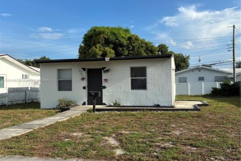 Apartamento en alquiler en Pompano Beach, Florida, 2 dormitorios, 53.51 m2 № 1947478 - foto 8