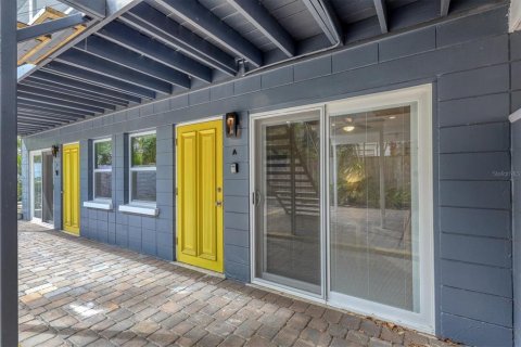 Propiedad comercial en venta en Sarasota, Florida, 263.1 m2 № 2143696 - foto 12