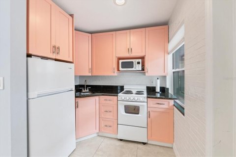 Propiedad comercial en venta en Sarasota, Florida, 263.1 m2 № 2143696 - foto 27