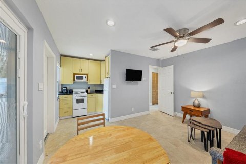 Propiedad comercial en venta en Sarasota, Florida, 263.1 m2 № 2143696 - foto 16