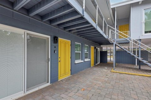 Propiedad comercial en venta en Sarasota, Florida, 263.1 m2 № 2143696 - foto 11