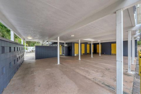 Propiedad comercial en venta en Sarasota, Florida, 263.1 m2 № 2143696 - foto 8