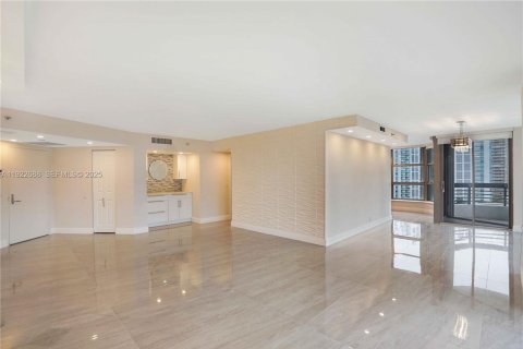 Copropriété à louer à Aventura, Floride: 2 chambres, 136.01 m2 № 1976506 - photo 28