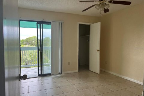 Copropriété à louer à Palm Harbor, Floride: 2 chambres, 83.43 m2 № 2397015 - photo 3