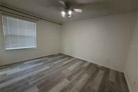 Condominio en venta en Casselberry, Florida, 2 dormitorios, 71.35 m2 № 2210941 - foto 10