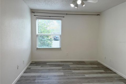Condominio en venta en Casselberry, Florida, 2 dormitorios, 71.35 m2 № 2210941 - foto 14