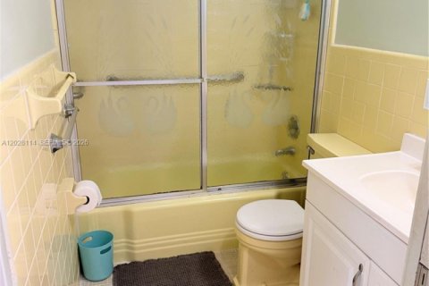 Copropriété à vendre à Hallandale Beach, Floride: 1 chambre № 2146097 - photo 12