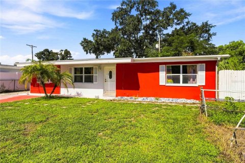Casa en Tampa, Florida 3 dormitorios, 107.02 m2 № 2306275