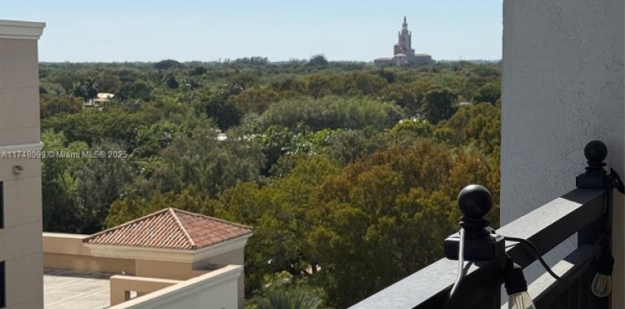 Condo in Coral Gables, Florida, 2 bedrooms  № 1958129