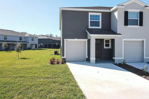 Adosado en Wesley Chapel, Florida 3 dormitorios, 163.32 m2 № 2296934