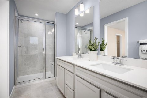 Townhouse in DeBary, Florida 3 bedrooms, 156.73 sq.m. № 2204796 - photo 13