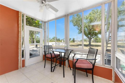 Condo in Rotonda, Florida, 2 bedrooms  № 1619463 - photo 28