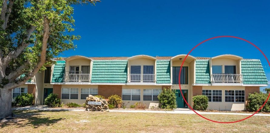 Condo in Rotonda, Florida, 2 bedrooms № 1619463