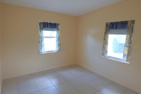 House in Port Charlotte, Florida 2 bedrooms, 59.92 sq.m. № 1802106 - photo 11