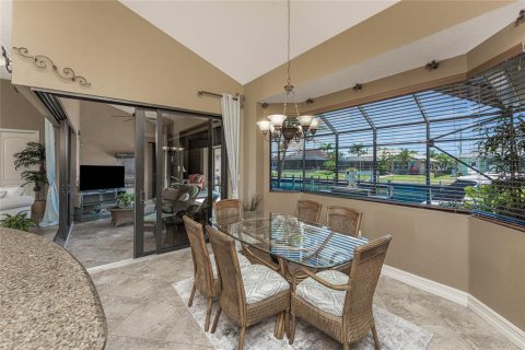 Casa en venta en Punta Gorda, Florida, 3 dormitorios, 285.86 m2 № 1673238 - foto 10