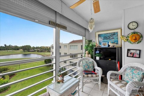 Copropriété à vendre à Lake Worth, Floride: 2 chambres, 130.06 m2 № 2088318 - photo 2