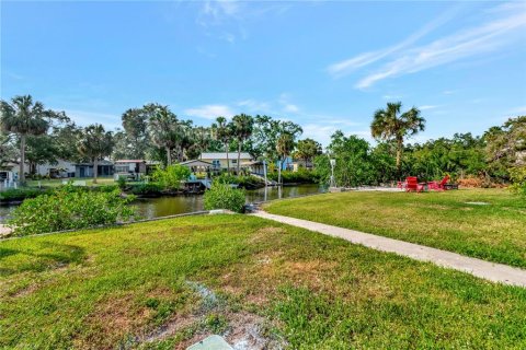 Casa en venta en Tampa, Florida, 3 dormitorios, 152.55 m2 № 1662578 - foto 8