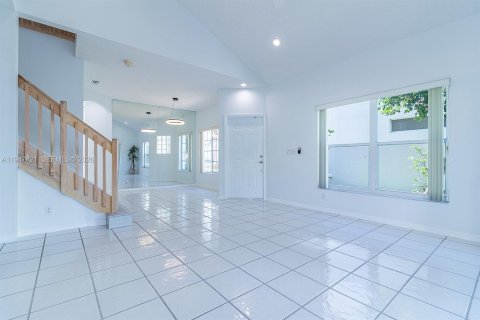 House in Boca Raton, Florida 3 bedrooms, 174.75 sq.m. № 2003382 - photo 7