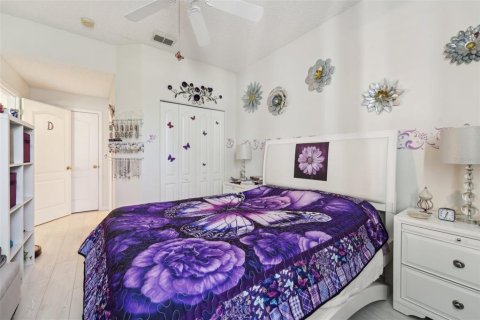Condo in Sun City Center, Florida, 2 bedrooms  № 1583956 - photo 20