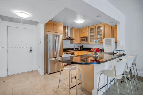 Condominio en venta en Miami Beach, Florida, 1 dormitorio, 83.61 m2 № 1693606 - foto 6