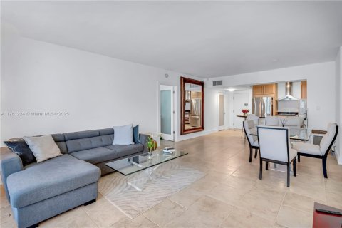 Condominio en venta en Miami Beach, Florida, 1 dormitorio, 83.61 m2 № 1693606 - foto 5