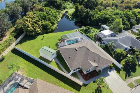 Casa en Bradenton, Florida 3 dormitorios, 145.11 m2 № 2383676