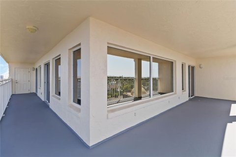 Condo in Daytona Beach, Florida, 3 bedrooms  № 1853465 - photo 22