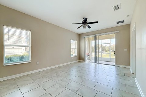 Touwnhouse à vendre à Davenport, Floride: 2 chambres, 139.82 m2 № 2399408 - photo 15