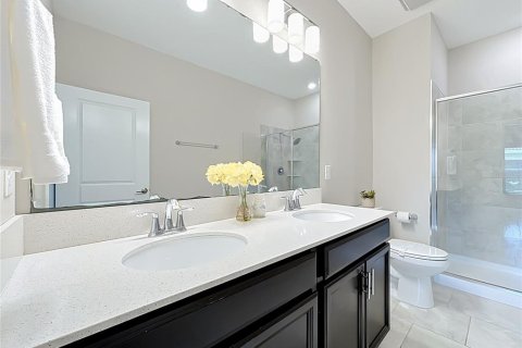Touwnhouse à vendre à Davenport, Floride: 2 chambres, 139.82 m2 № 2399408 - photo 23