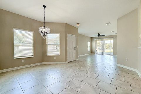 Touwnhouse à vendre à Davenport, Floride: 2 chambres, 139.82 m2 № 2399408 - photo 9