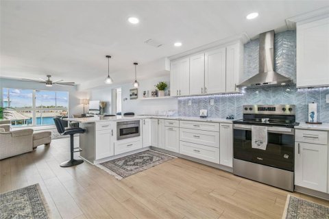 Copropriété à vendre à New Port Richey, Floride: 3 chambres, 133.5 m2 № 1908791 - photo 4