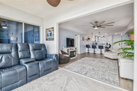 Copropriété à vendre à New Port Richey, Floride: 3 chambres, 133.5 m2 № 1908791 - photo 16