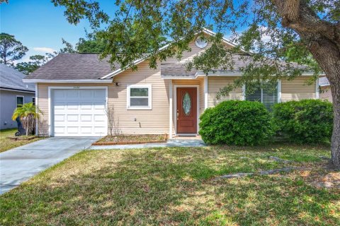 House in Orlando, Florida 2 bedrooms, 89.37 sq.m. № 1655017 - photo 1