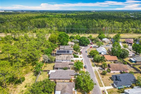 House in Orlando, Florida 2 bedrooms, 89.37 sq.m. № 1655017 - photo 30