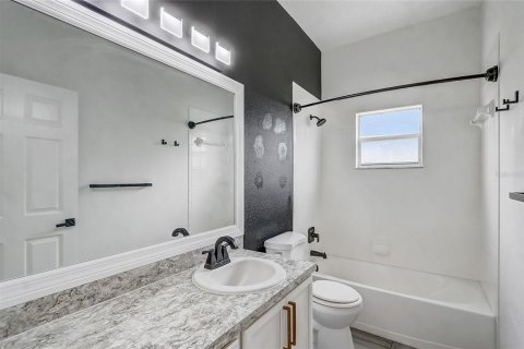 Casa en venta en Kissimmee, Florida, 3 dormitorios, 144.37 m2 № 2104288 - foto 25