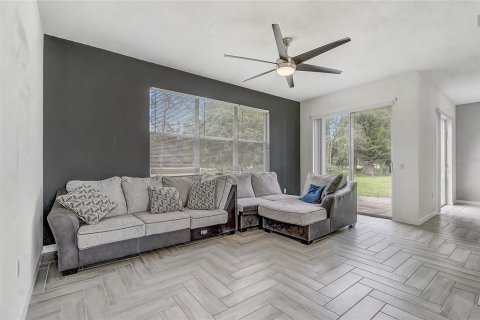 Casa en venta en Kissimmee, Florida, 3 dormitorios, 144.37 m2 № 2104288 - foto 10