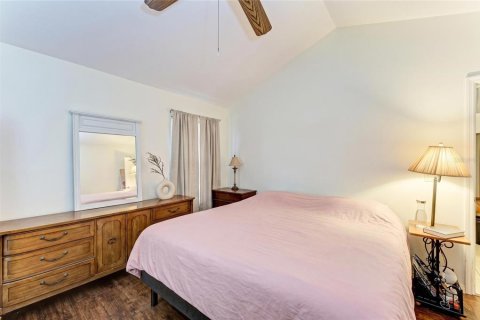 Villa ou maison à vendre à North Port, Floride: 3 chambres, 153.85 m2 № 2211389 - photo 9