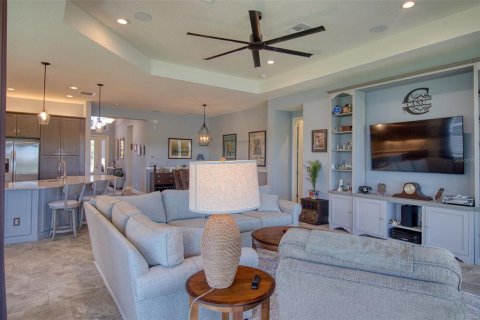 House in Wimauma, Florida 3 bedrooms, 209.22 sq.m. № 1888681 - photo 25