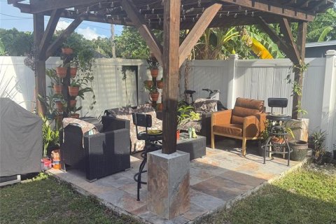 Villa ou maison à vendre à Gibsonton, Floride: 3 chambres, 101.54 m2 № 1826985 - photo 19