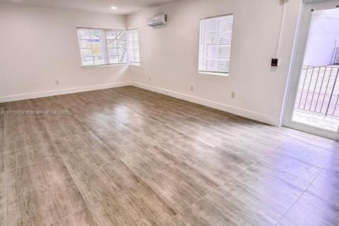 Appartement à louer à Miami Beach, Floride: 55.74 m2 № 1737786 - photo 6