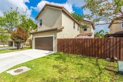 Casa en venta en Homestead, Florida, 4 dormitorios, 237.46 m2 № 1856824 - foto 22