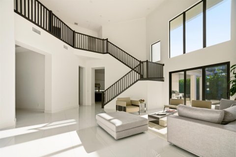 House in Boca Raton, Florida 6 bedrooms, 445.28 sq.m. № 2173362 - photo 4