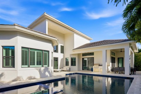 House in Boca Raton, Florida 6 bedrooms, 445.28 sq.m. № 2173362 - photo 17