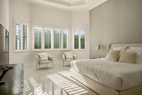 House in Boca Raton, Florida 6 bedrooms, 445.28 sq.m. № 2173362 - photo 5