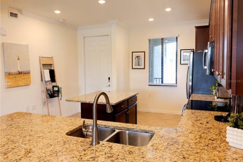 Condo in Bradenton, Florida, 2 bedrooms in LAKEWOOD NATIONAL  № 1900736 - photo 5