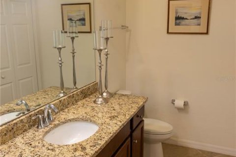 Condo in Bradenton, Florida, 2 bedrooms in LAKEWOOD NATIONAL  № 1900736 - photo 16