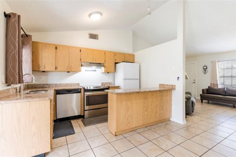 House in New Port Richey, Florida 2 bedrooms, 90.02 sq.m. № 1870839 - photo 12